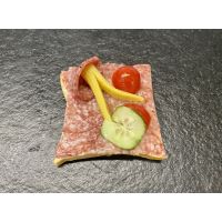 Canapé ganz Salami