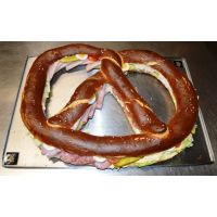 Riesenlaugenbrezel, div. Füllungen